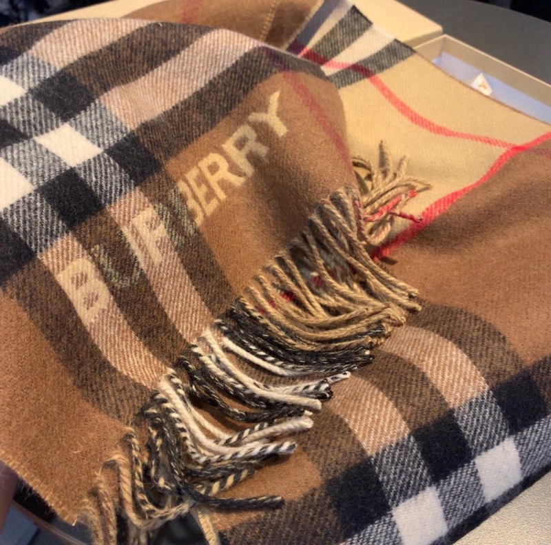 BURBERRY